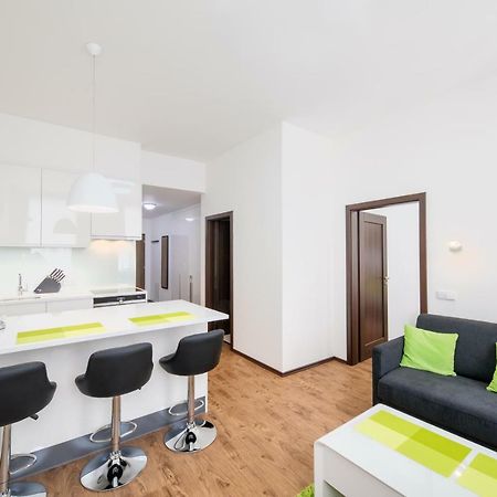 Apartment Near City Centre With Parking Place Prag Eksteriør billede